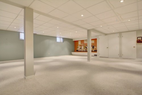 Salle de jeux - 9 Rue Breton Woods, Beaconsfield, QC - Indoor Photo Showing Basement