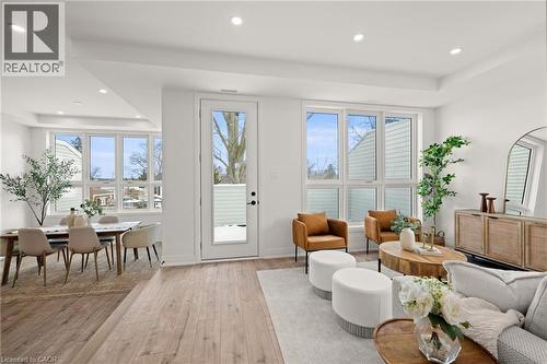 82 Chalmers Street N, Cambridge, ON - Indoor