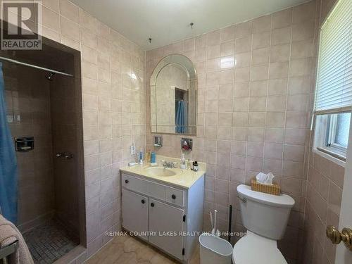 4 Macpherson Crescent, Kawartha Lakes, ON - Indoor Photo Showing Bathroom