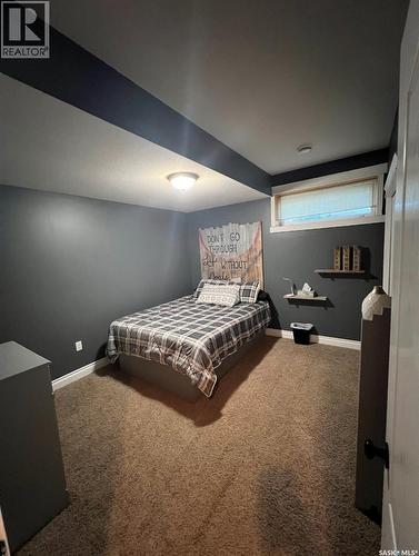 4 Ross Drive, Yorkton, SK - Indoor Photo Showing Bedroom