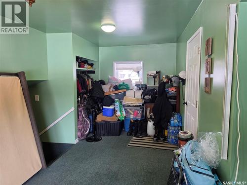360 2Nd Avenue E, Englefeld, SK - Indoor Photo Showing Other Room