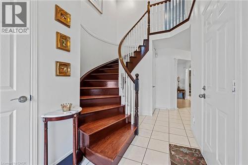 3 Nature Court, Hamilton, ON - Indoor Photo Showing Other Room
