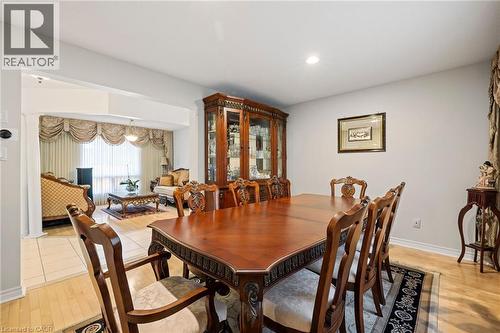 3 Nature Court, Hamilton, ON - Indoor Photo Showing Dining Room