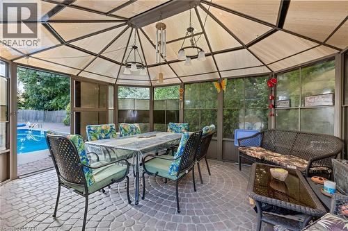 3 Nature Court, Hamilton, ON - Indoor
