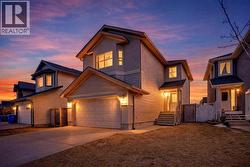 17 Taracove Crescent NE  Calgary, AB T3J 4R3