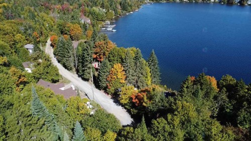 Vue sur l'eau - 4 Ch. Du Colibri, Val-Des-Lacs, QC - Outdoor With Body Of Water With View
