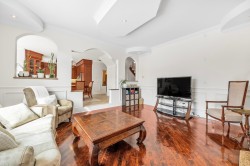 Salon - 