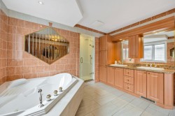 Salle de bains attenante à la CCP - 