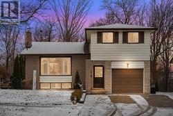 7 COLE AVENUE  Clarington (Bowmanville), ON L1C 1K4