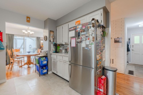 395 Dogwood Dr, Ladysmith, BC 