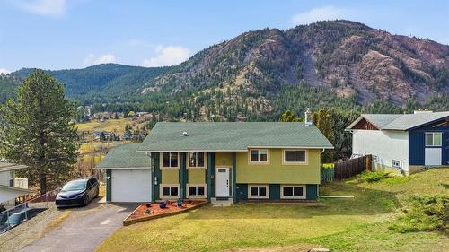 1290 Highridge Drive  Kamloops, BC V2C 5G6