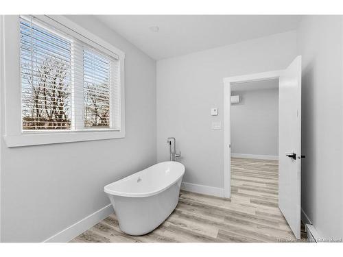 20 Stapleton Street, Fredericton, NB 