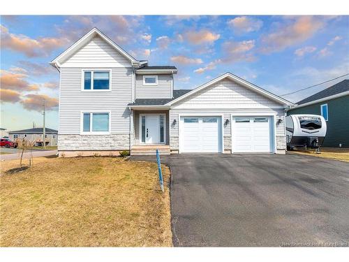 2 Robert St, Shediac, NB 