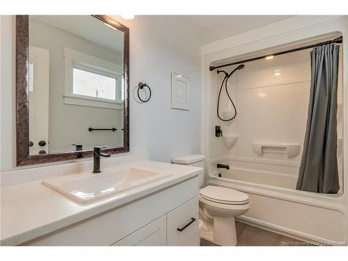 2 Robert St, Shediac, NB 