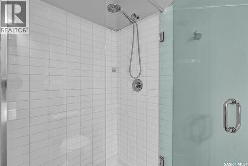 3347 Coughlin Bay E, Regina, SK - Indoor Photo Showing Bathroom