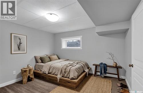 3347 Coughlin Bay E, Regina, SK - Indoor Photo Showing Bedroom