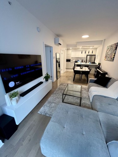 Salon - 312-5175 Rue Mackenzie, Montréal (Côte-Des-Neiges/Notre-Dame-De-Grâce), QC - Indoor Photo Showing Living Room