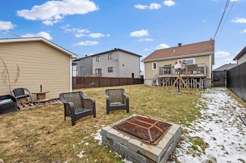 Cour - 225 Rue Marthe, Saint-Philippe, QC - Outdoor With Deck Patio Veranda With Exterior