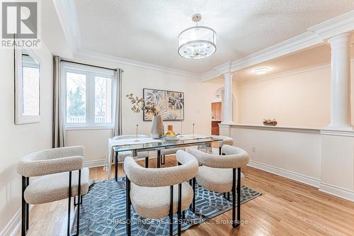 489 Ravineview Way, Oakville, ON - Indoor Photo Showing Dining Room