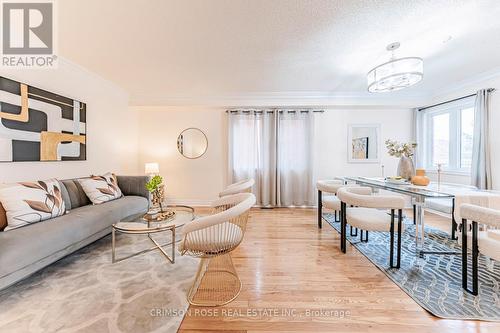 489 Ravineview Way, Oakville, ON - Indoor