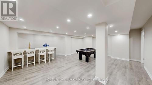 16 Crescentview Road, Richmond Hill, ON - Indoor