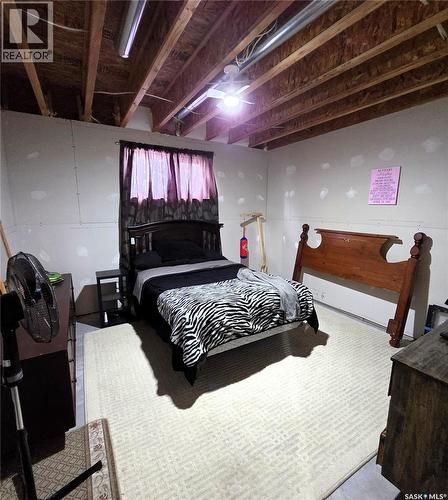 401 6Th Avenue W, Nipawin, SK - Indoor Photo Showing Bedroom