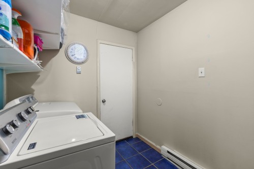 Salle de lavage - 4920 Rue Des Cageux, Montréal (Pierrefonds-Roxboro), QC - Indoor Photo Showing Laundry Room