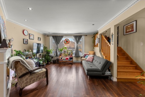 Salon - 4920 Rue Des Cageux, Montréal (Pierrefonds-Roxboro), QC - Indoor Photo Showing Living Room