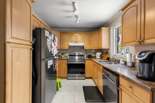 Cuisine - 4920 Rue Des Cageux, Montréal (Pierrefonds-Roxboro), QC - Indoor Photo Showing Kitchen With Double Sink