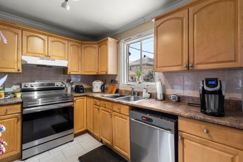 Cuisine - 4920 Rue Des Cageux, Montréal (Pierrefonds-Roxboro), QC - Indoor Photo Showing Kitchen With Double Sink