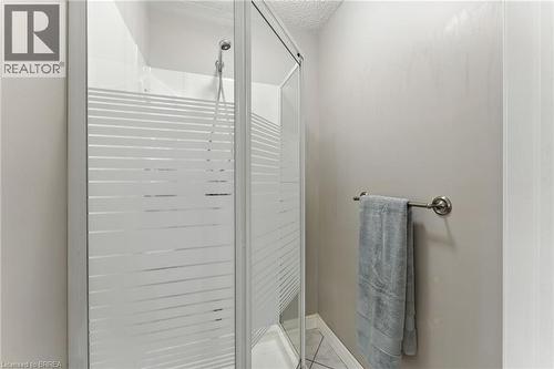 91 Abbey Close, Ancaster, ON - Indoor Photo Showing Bathroom