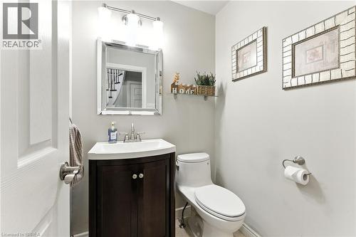 91 Abbey Close, Ancaster, ON - Indoor Photo Showing Bathroom
