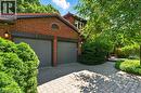 91 Abbey Close, Ancaster, ON  - Outdoor 