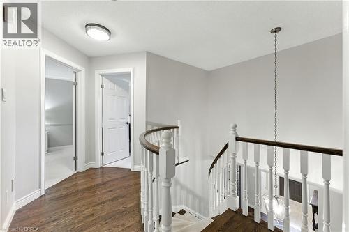 91 Abbey Close, Ancaster, ON - Indoor Photo Showing Other Room
