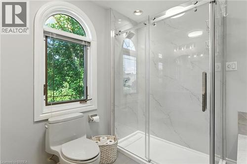 91 Abbey Close, Ancaster, ON - Indoor Photo Showing Bathroom