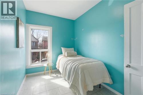 79 Murray Street E, Hamilton, ON - Indoor Photo Showing Bedroom