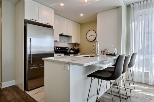 Cuisine - 105-510 Boul. Des Prairies, Laval (Laval-Des-Rapides), QC - Indoor Photo Showing Kitchen