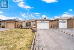 3205 MONICA DRIVE  Mississauga, ON L4T 3E6