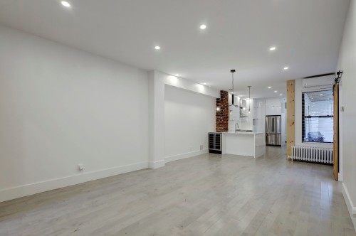 Living Room - 6674 Rue St-Denis, Montréal (Rosemont/La Petite-Patrie), QC - Indoor