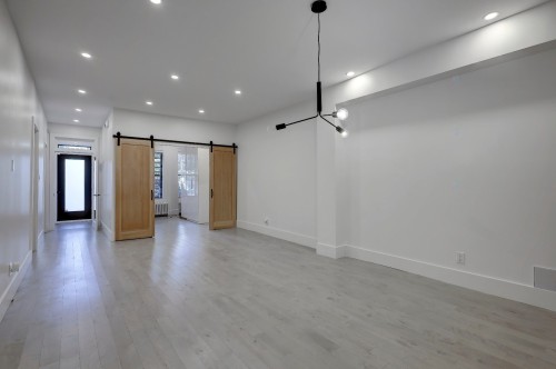 Living Room - 6674 Rue St-Denis, Montréal (Rosemont/La Petite-Patrie), QC - Indoor Photo Showing Other Room