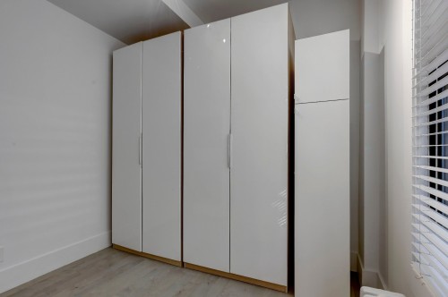 Laundry - 6674 Rue St-Denis, Montréal (Rosemont/La Petite-Patrie), QC - Indoor Photo Showing Other Room