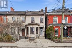 79 MURRAY STREET E  Hamilton, ON L8L 3G1