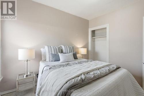 79 Murray Street E, Hamilton, ON - Indoor Photo Showing Bedroom