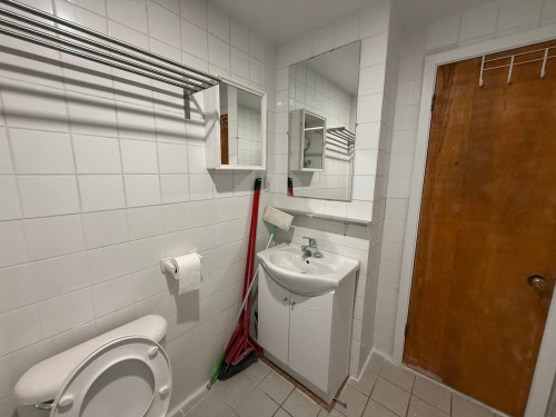 Bathroom - 4-5385 10E Avenue, Montréal (Rosemont/La Petite-Patrie), QC - Indoor Photo Showing Bathroom