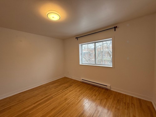 Bedroom - 4-5385 10E Avenue, Montréal (Rosemont/La Petite-Patrie), QC - Indoor Photo Showing Other Room