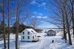 1136 Ch. de Moffet-Laforce  Moffet, QC J0Z 2W0