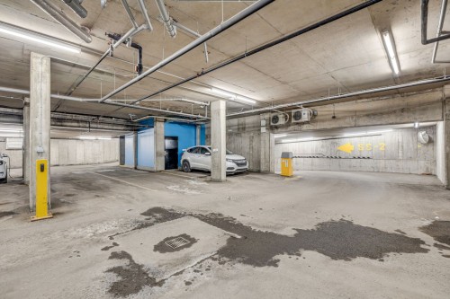 Parking - 206-880 Rue Père-Marquette, Québec (La Cité-Limoilou), QC - Indoor Photo Showing Garage