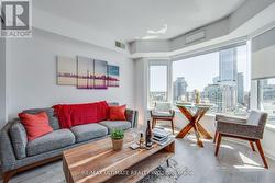 1705 - 155 YORKVILLE AVENUE  Toronto, ON M6K 0C8