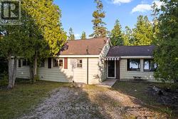 403 EAGLE ROAD  Northern Bruce Peninsula, ON N0H 2R0