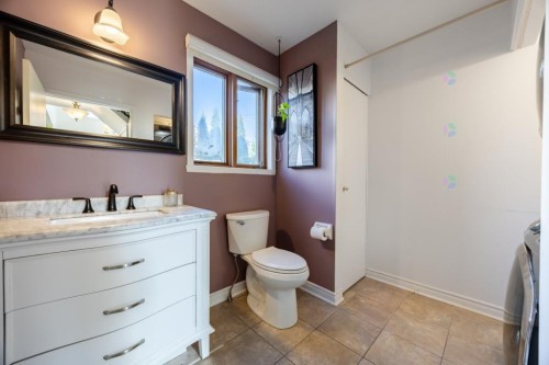 Salle d'eau - 1 Crois. Raspberry, Beaconsfield, QC - Indoor Photo Showing Bathroom